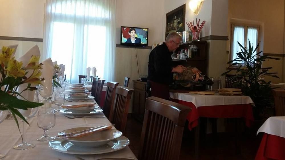 Corte Degli Estensi Formigine Luaran gambar